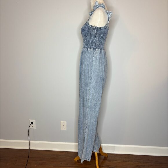 Bibi - Blue Smocked Jumpsuit - Picture 2 of 4